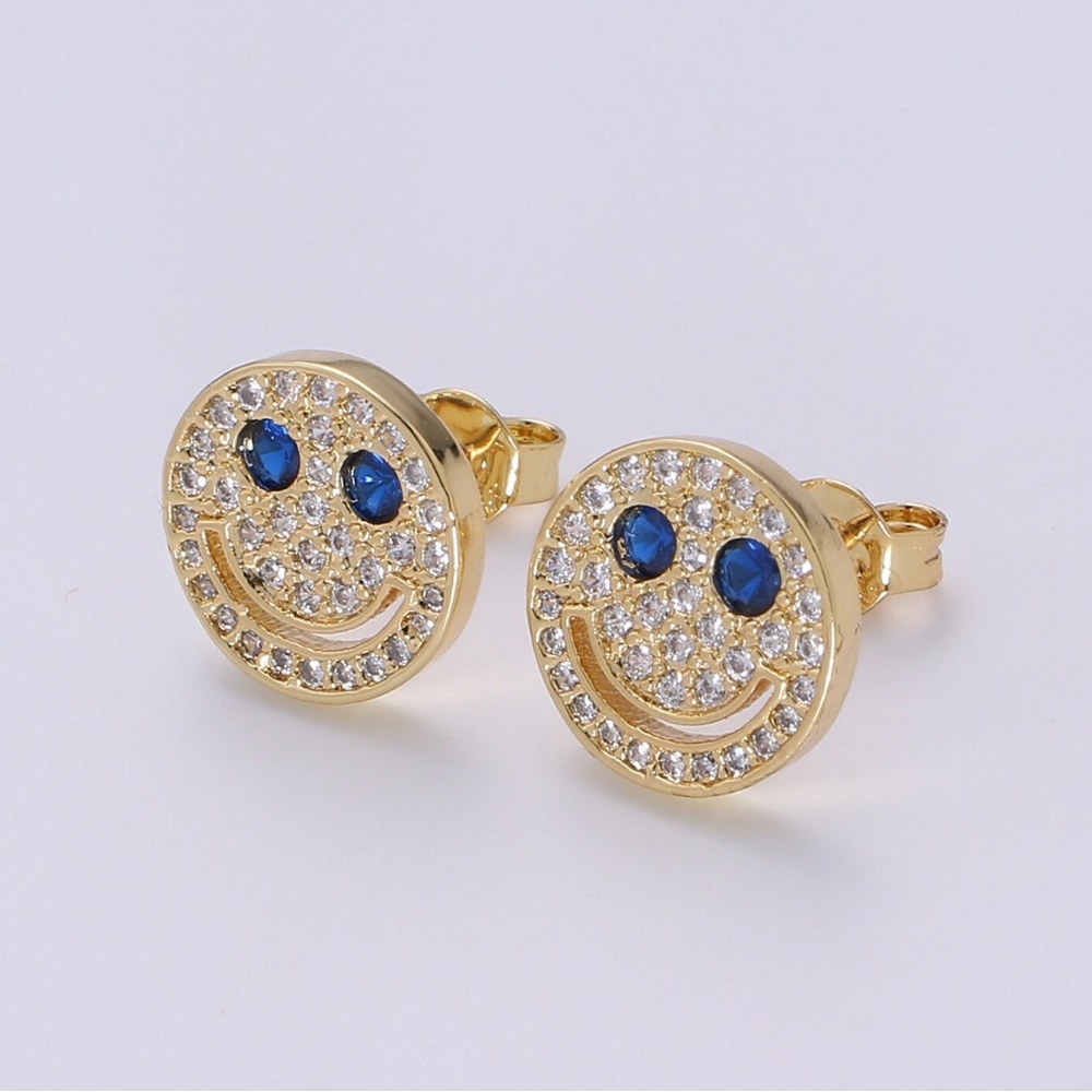 Smiley stud earrings - Picture 5 of 8